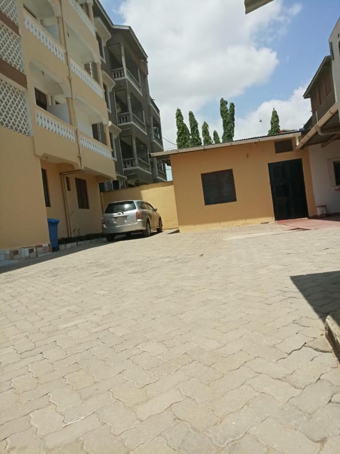 Golden Guest House- Miritini Mombasa Kültér fotó