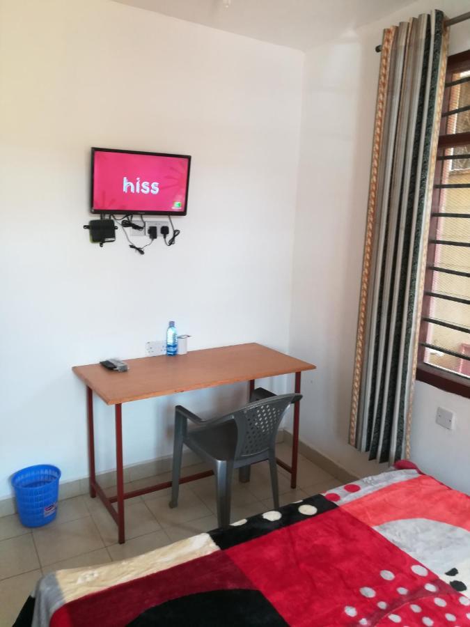 Golden Guest House- Miritini Mombasa Kültér fotó